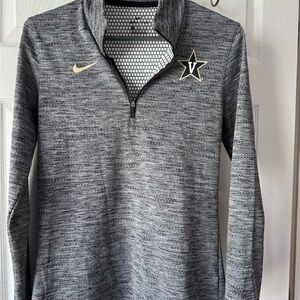Vanderbilt Nike pullover. Female cut fitted medium.
